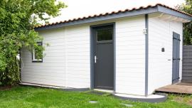 abri de jardin de 5m2 en bois blanc